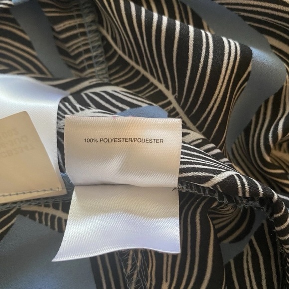 Nine West Blue & Black Leaf Print Tie-Front Blouse Size Large - Picture 9 of 11